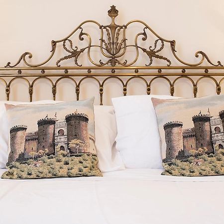 Domus Borbonica Bed and Breakfast Napoli Eksteriør billede