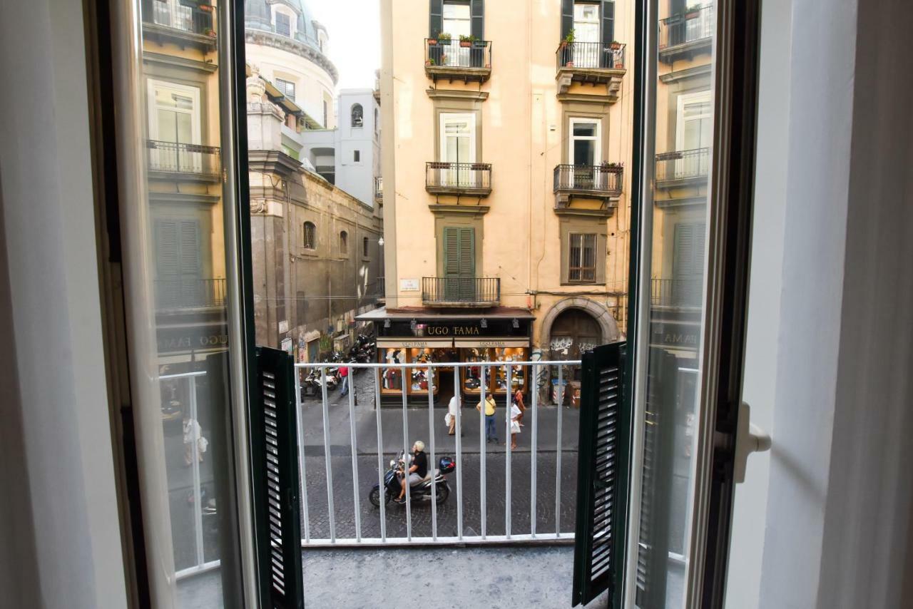 Domus Borbonica Bed and Breakfast Napoli Eksteriør billede