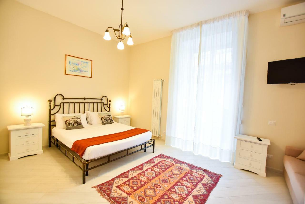 Domus Borbonica Bed and Breakfast Napoli Eksteriør billede