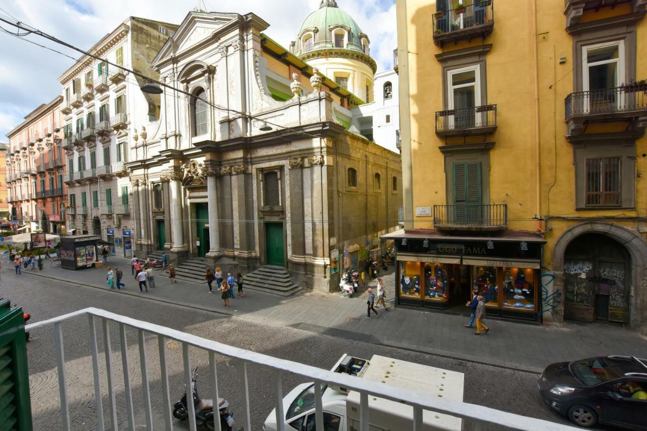 Domus Borbonica Bed and Breakfast Napoli Eksteriør billede