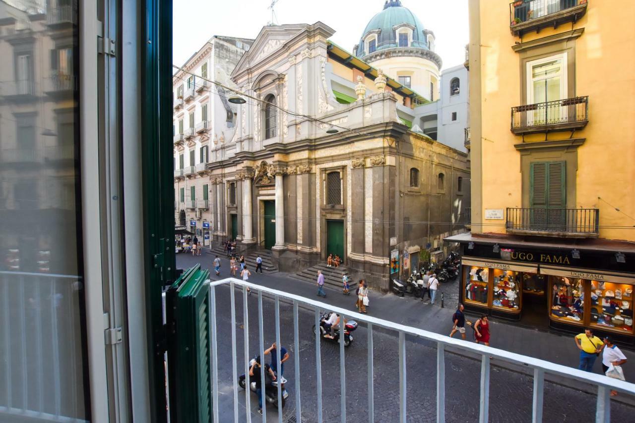 Domus Borbonica Bed and Breakfast Napoli Eksteriør billede