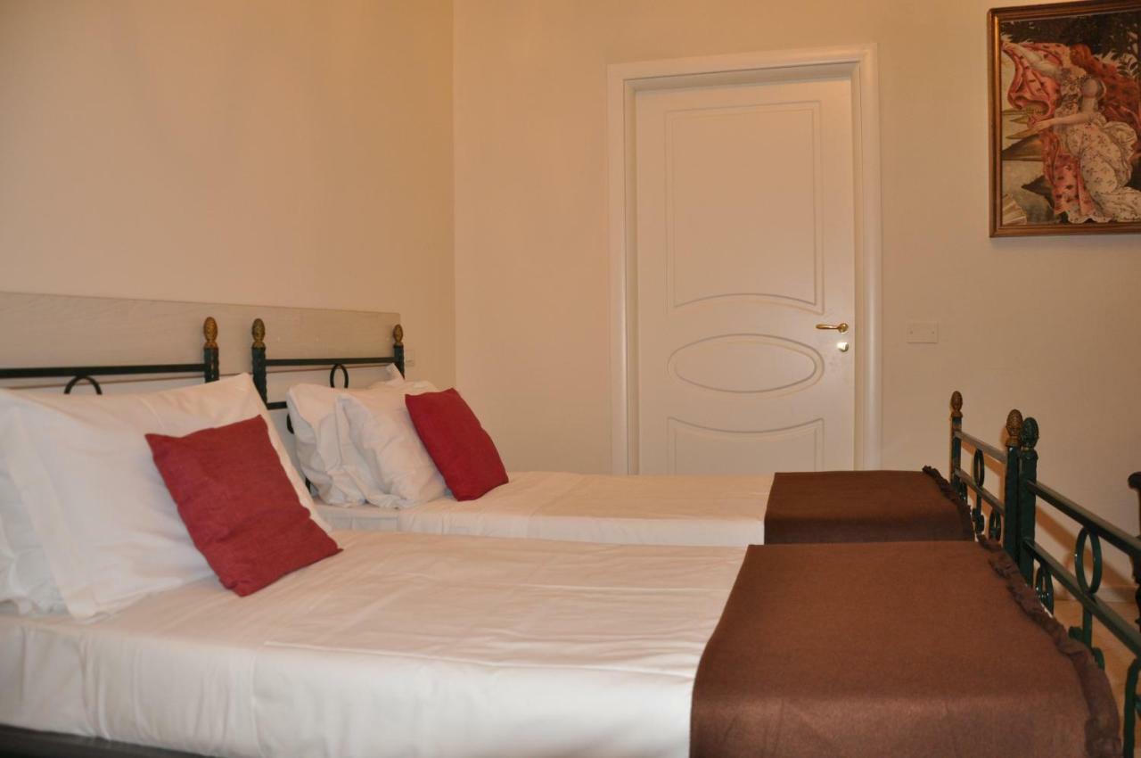 Domus Borbonica Bed and Breakfast Napoli Eksteriør billede