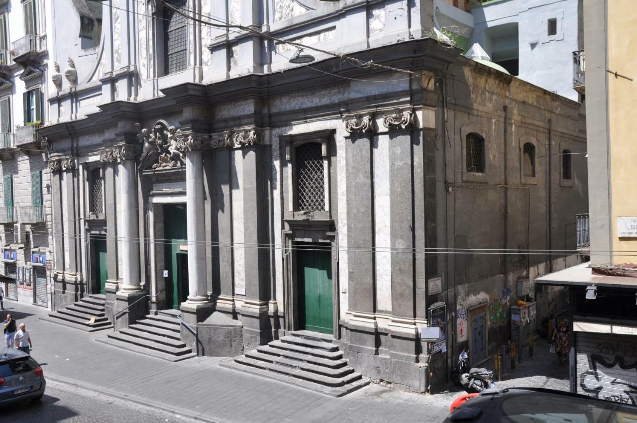 Domus Borbonica Bed and Breakfast Napoli Eksteriør billede