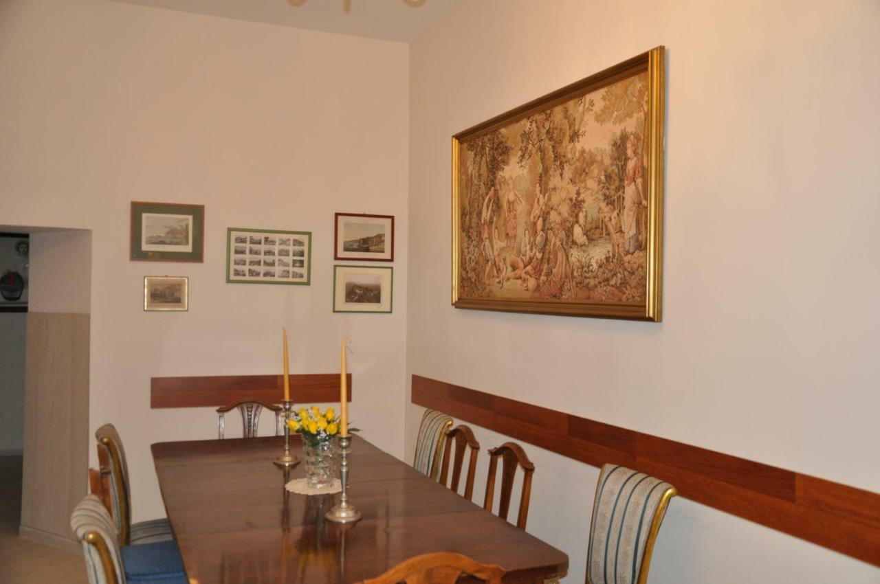 Domus Borbonica Bed and Breakfast Napoli Eksteriør billede